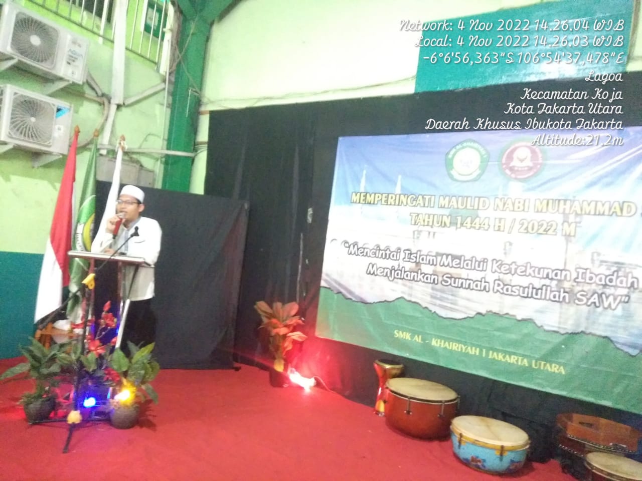 Memperingati Maulid Nabi Muhammad SAW